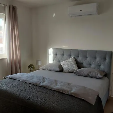 Apartment Traum-meerblick-vodice