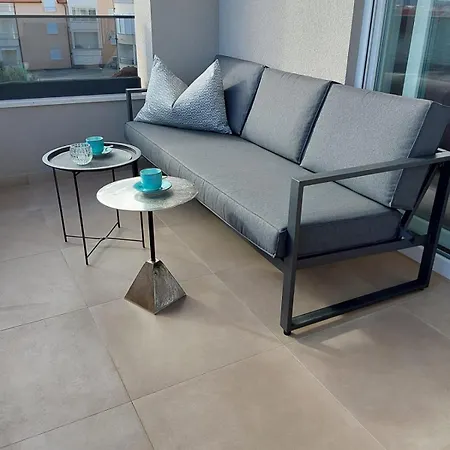 Apartment Traum-meerblick-vodice *