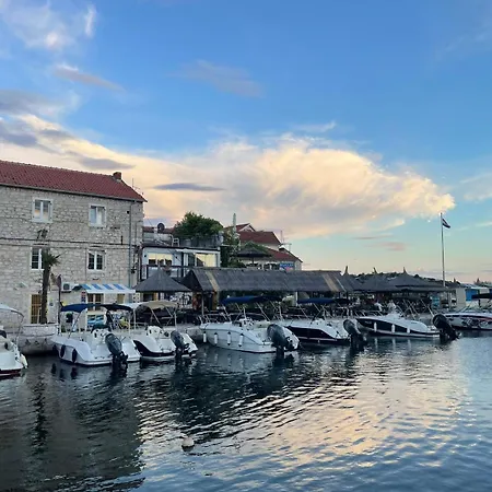Apartment Traum-meerblick-vodice *